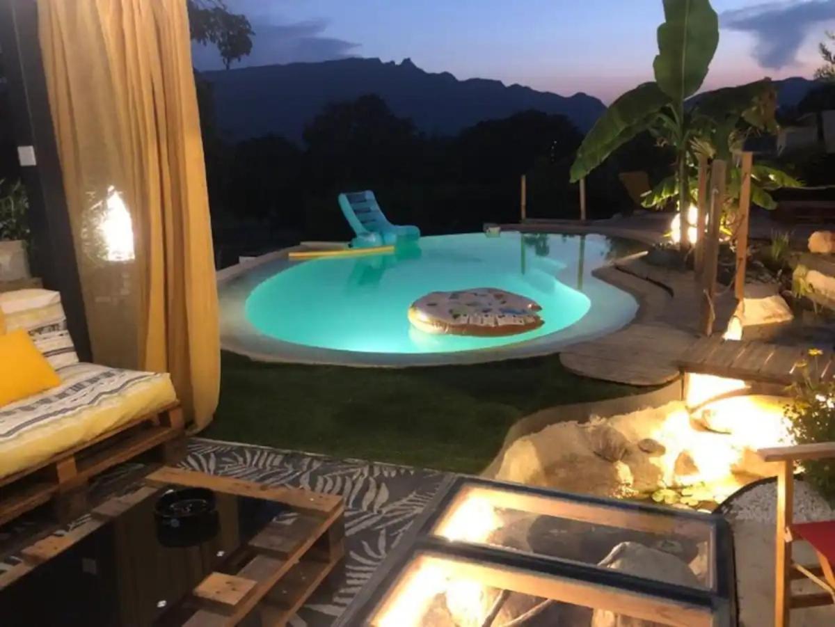A La Marc'Quize Chambres D'Hotes, Petit Dejeuner Compris, Avec Piscine A Debordement En Exterieur, Bain Nordique A 38 Degres En Prestation Supplement Sur Reservation Horaire Anticipee 1 Place De Parking Gratuite Sur Place Mouxy Εξωτερικό φωτογραφία