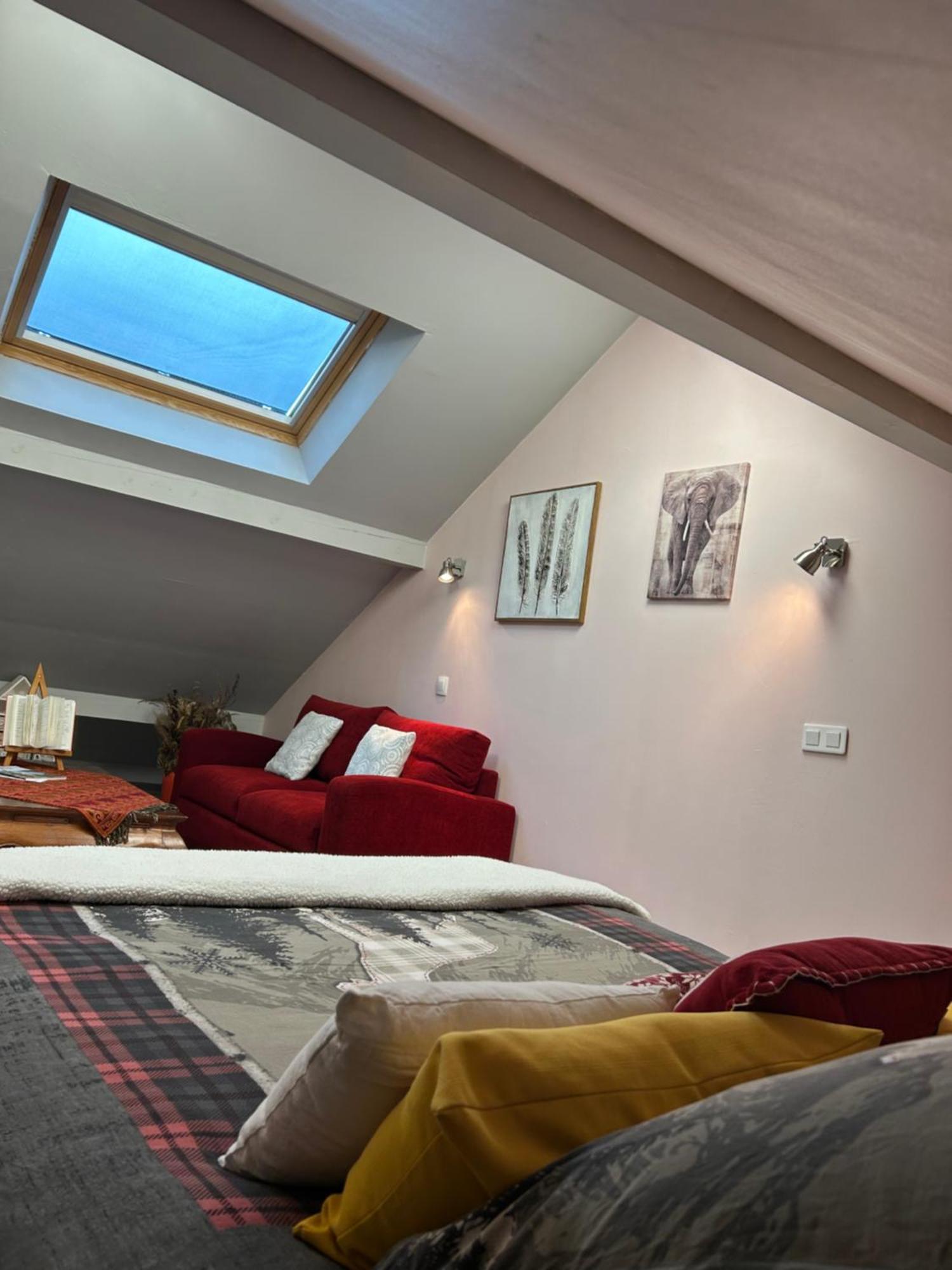 A La Marc'Quize Chambres D'Hotes, Petit Dejeuner Compris, Avec Piscine A Debordement En Exterieur, Bain Nordique A 38 Degres En Prestation Supplement Sur Reservation Horaire Anticipee 1 Place De Parking Gratuite Sur Place Mouxy Εξωτερικό φωτογραφία