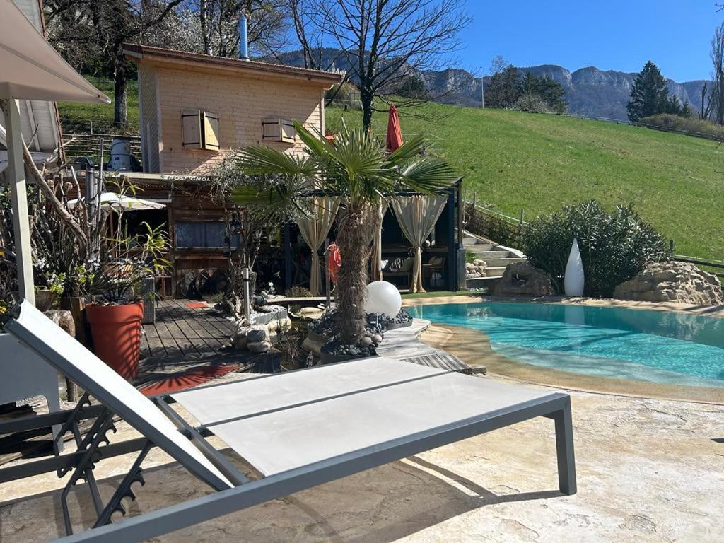 A La Marc'Quize Chambres D'Hotes, Petit Dejeuner Compris, Avec Piscine A Debordement En Exterieur, Bain Nordique A 38 Degres En Prestation Supplement Sur Reservation Horaire Anticipee 1 Place De Parking Gratuite Sur Place Mouxy Εξωτερικό φωτογραφία